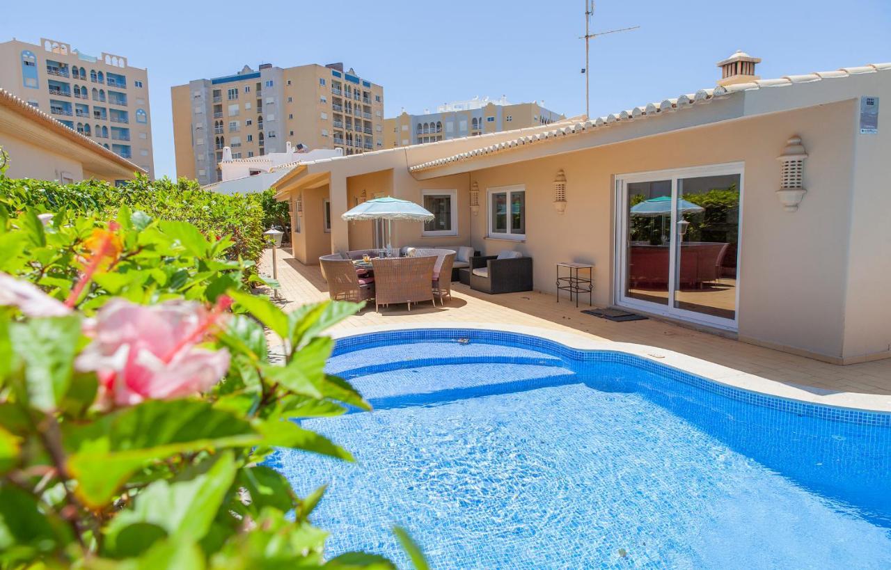 Guest house N - Astonishing Bay View Guesthouse Lagos